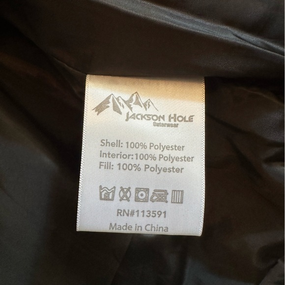 Jackson Hole Vest - Picture 5 of 6